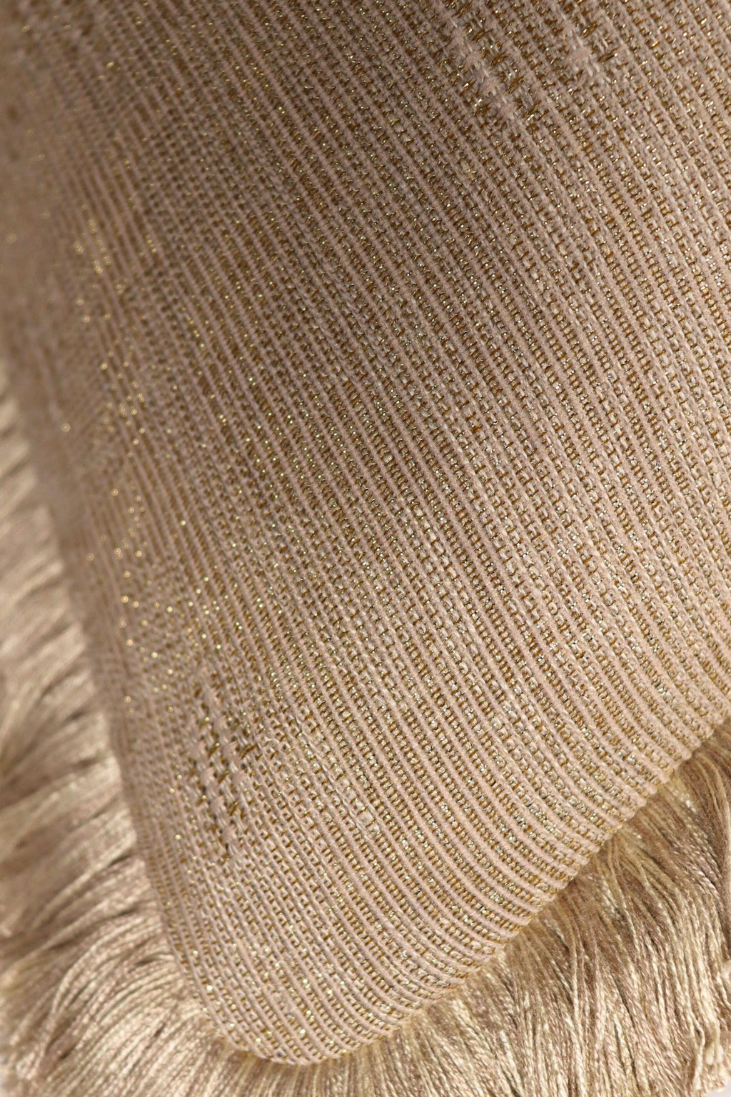 The Tinsel Gleam - 50x50 cm