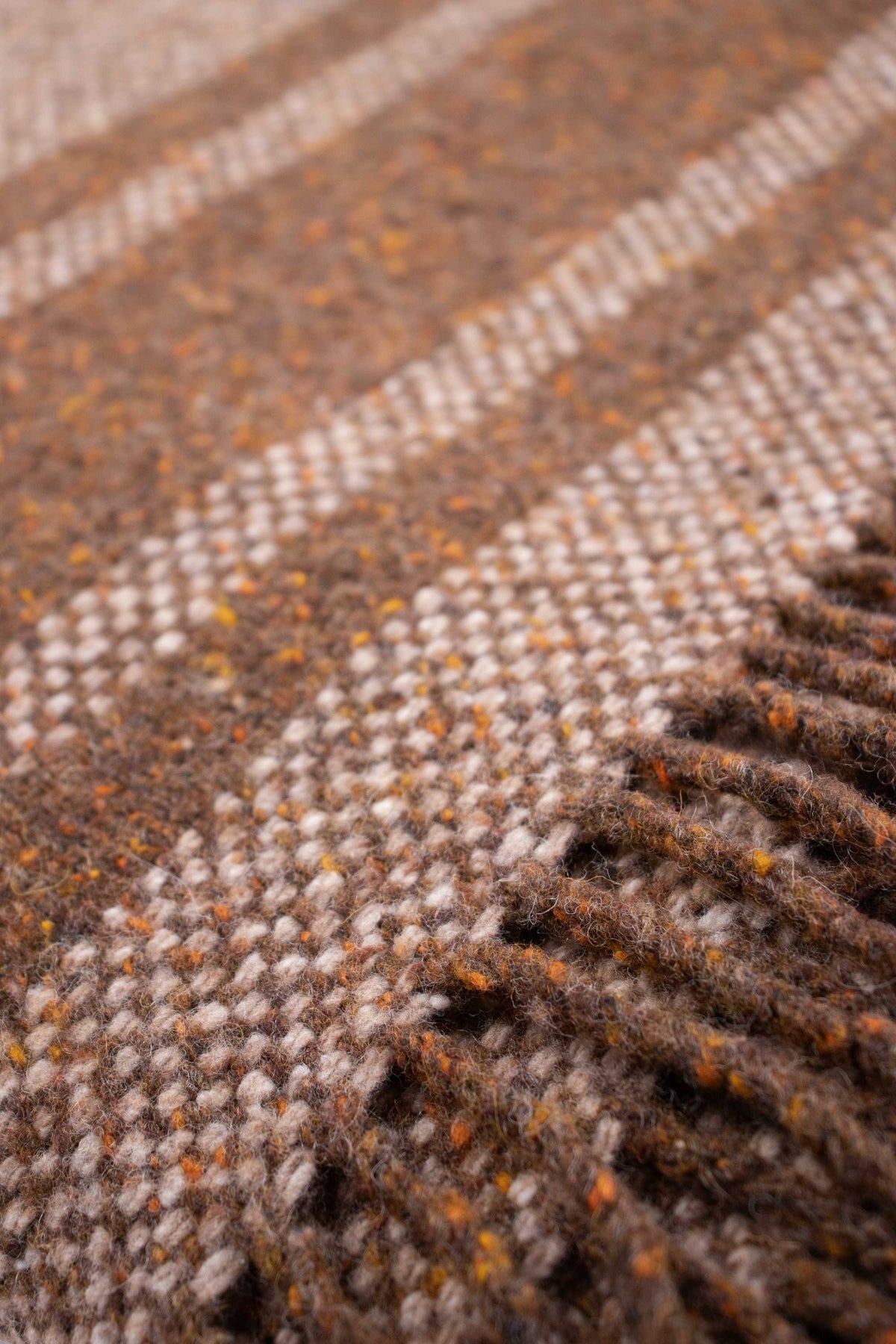 Plaid in Scheerwol Amber